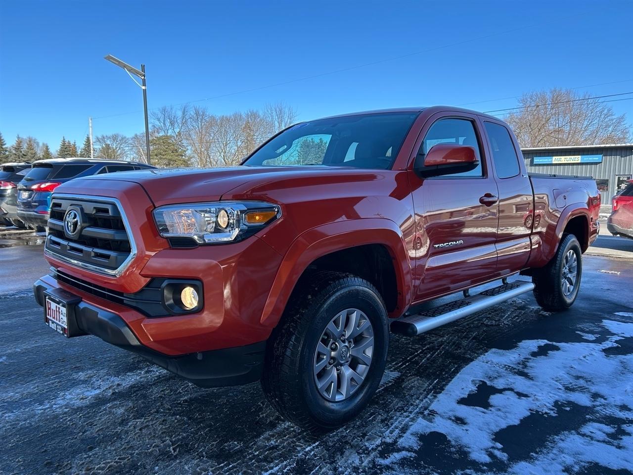 Toyota Tacoma 4WD Access Cab V6 AT TRD Off Road (Natl) 2016