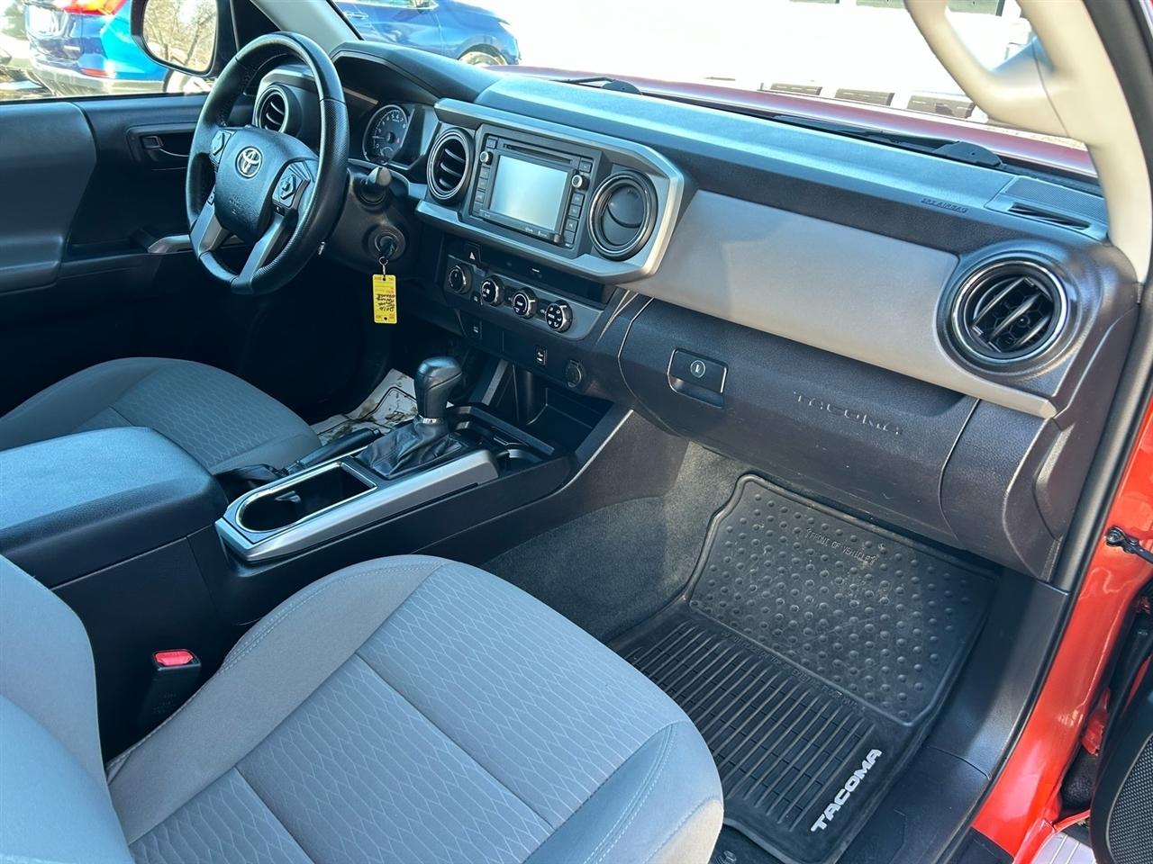 Toyota Tacoma 4WD Access Cab V6 AT TRD Off Road (Natl) 2016