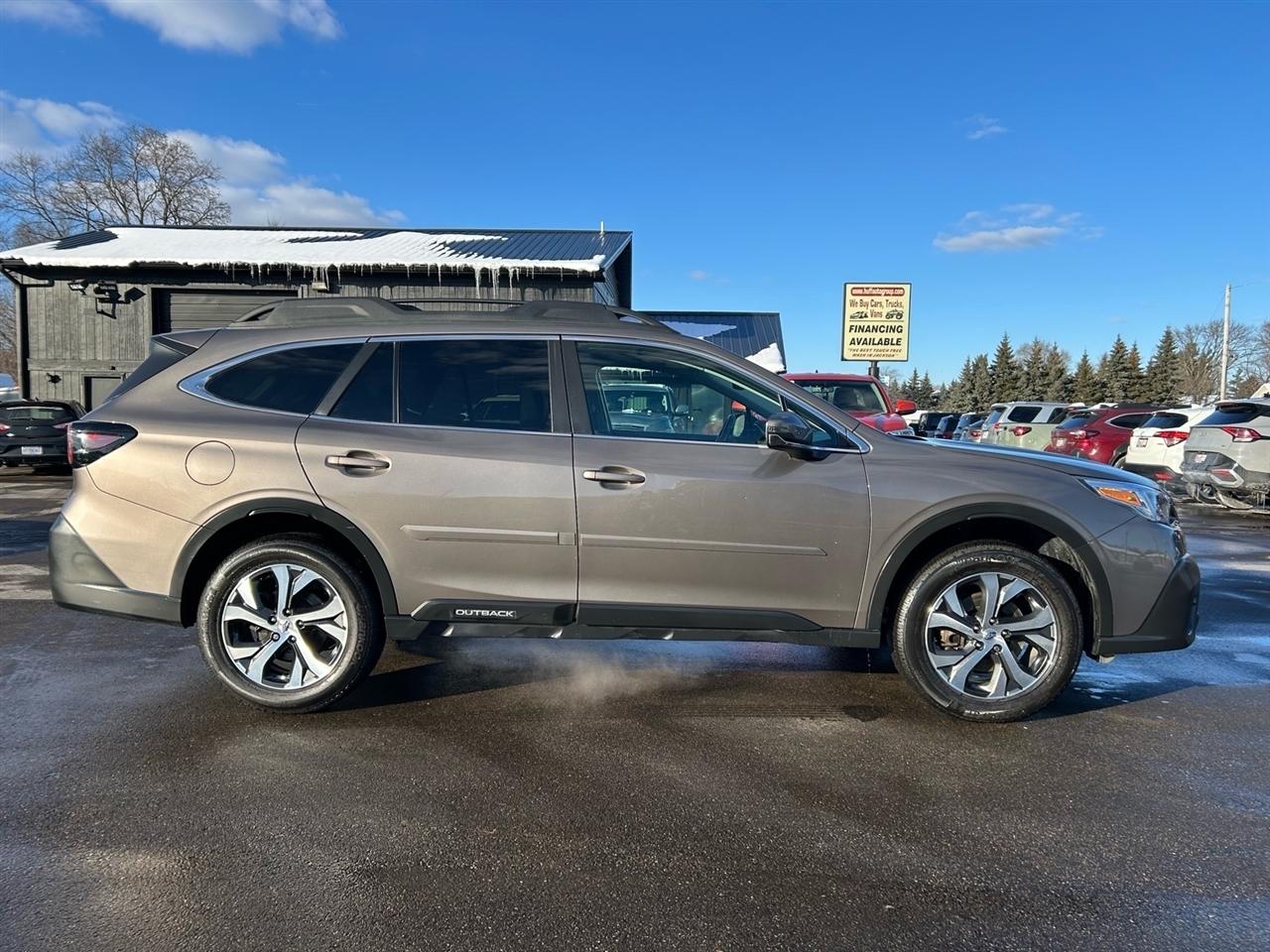 Subaru Outback Limited CVT 2022