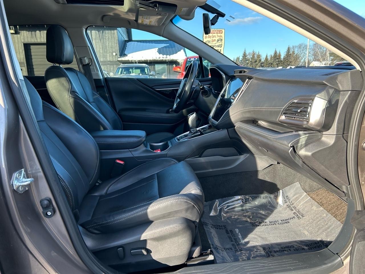 Subaru Outback Limited CVT 2022