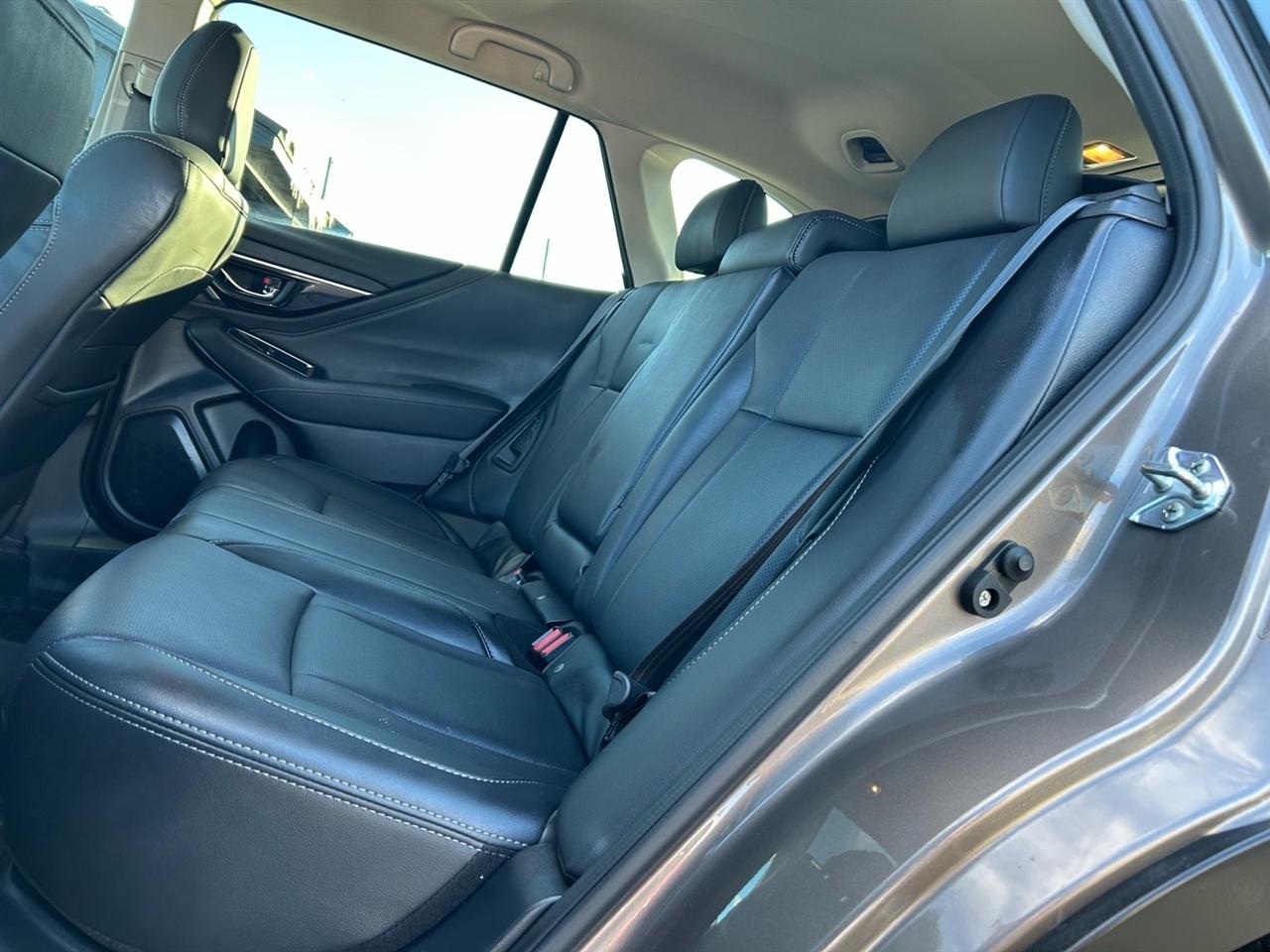 Subaru Outback Limited CVT 2022