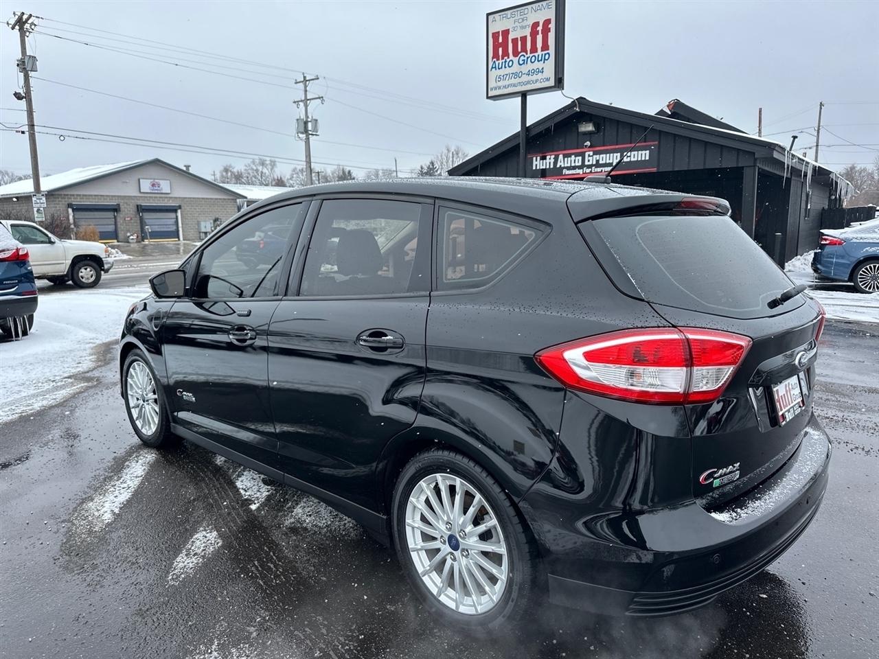 Ford C-Max Energi SE FWD 2017