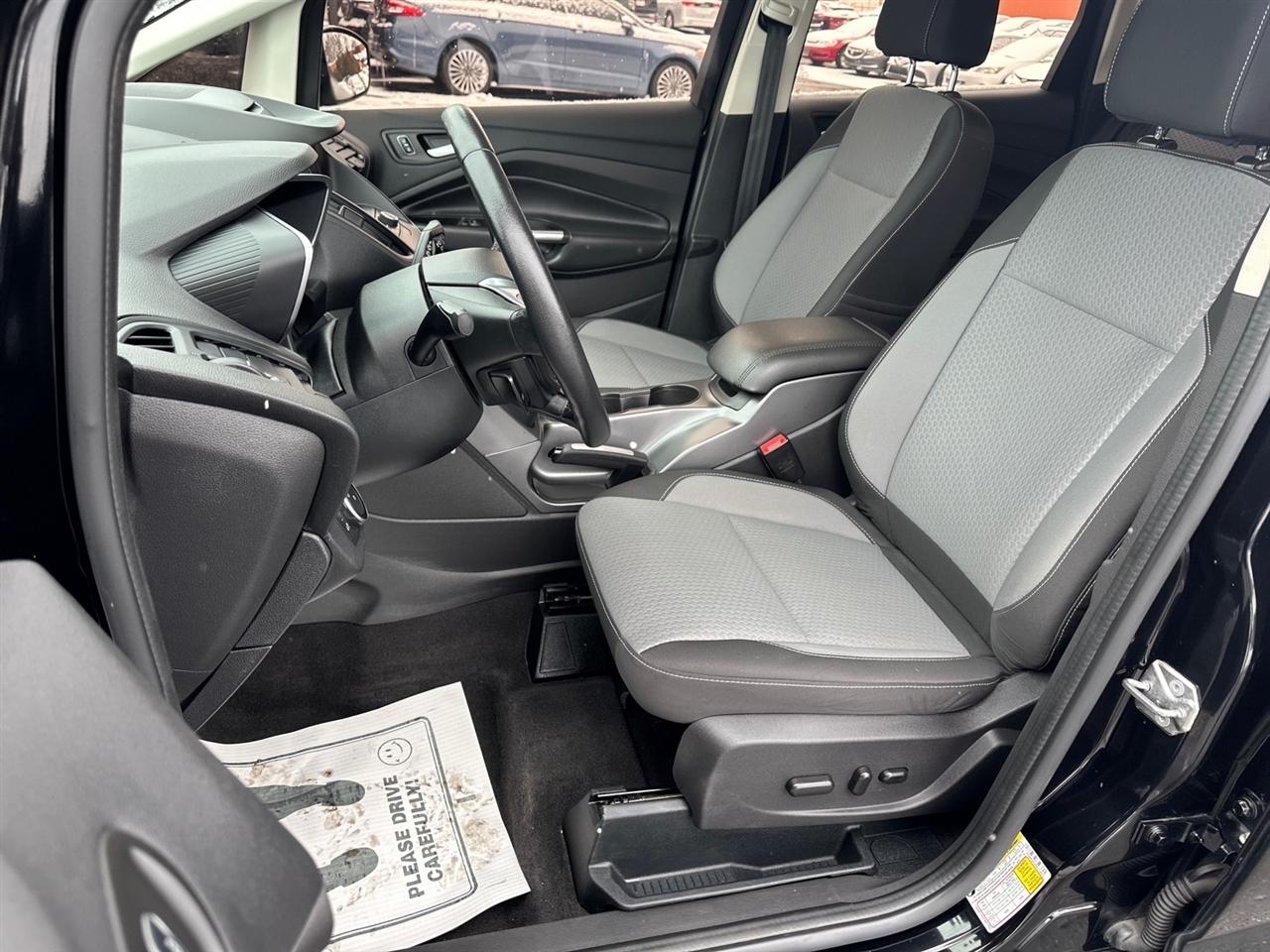 Ford C-Max Energi SE FWD 2017