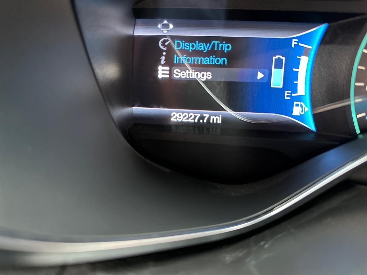 Ford C-Max Energi SE FWD 2017