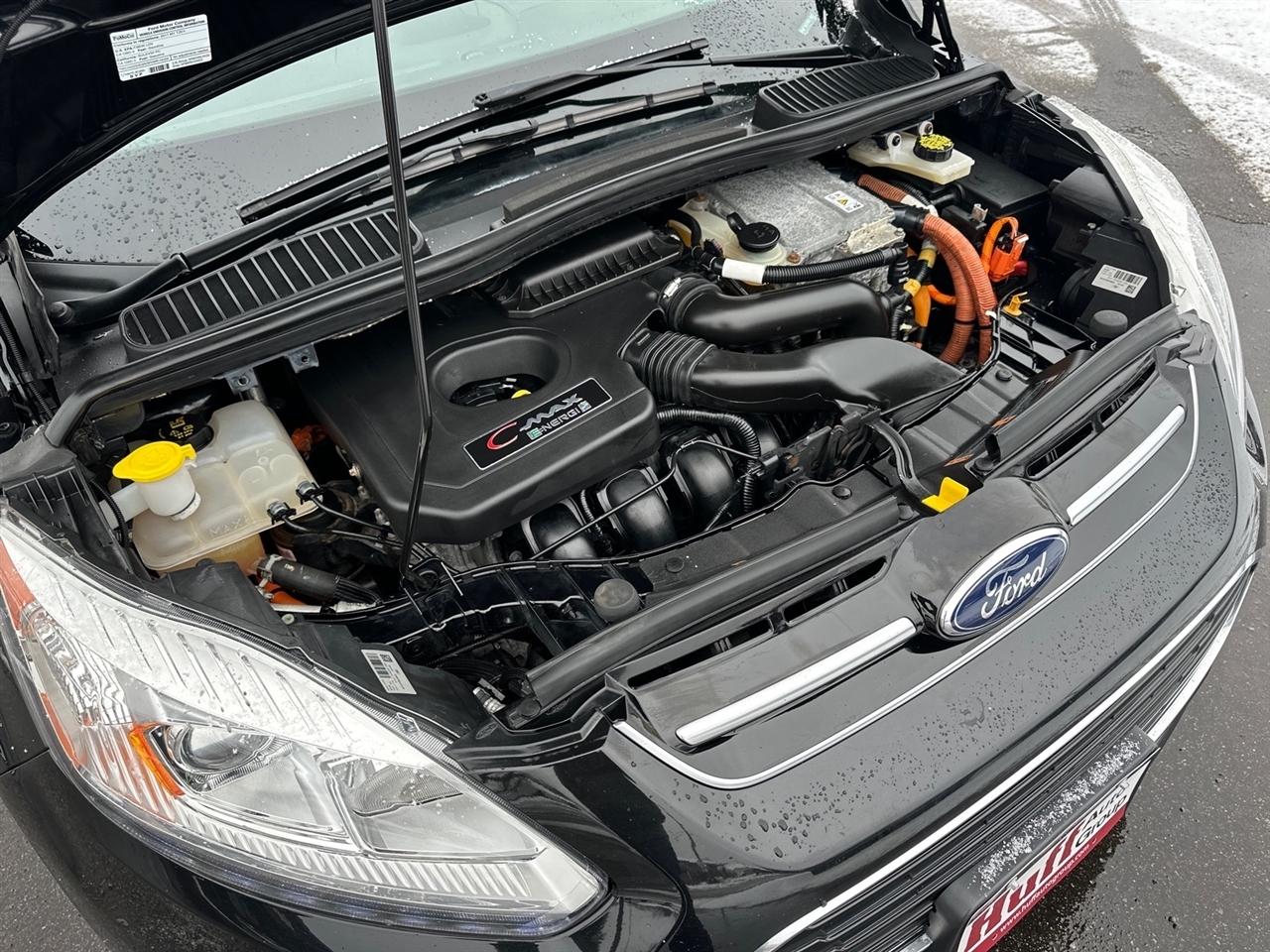 Ford C-Max Energi SE FWD 2017