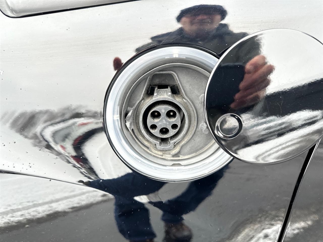 Ford C-Max Energi SE FWD 2017