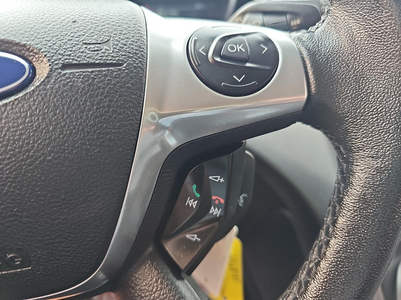 Ford C-Max Energi SE FWD 2017