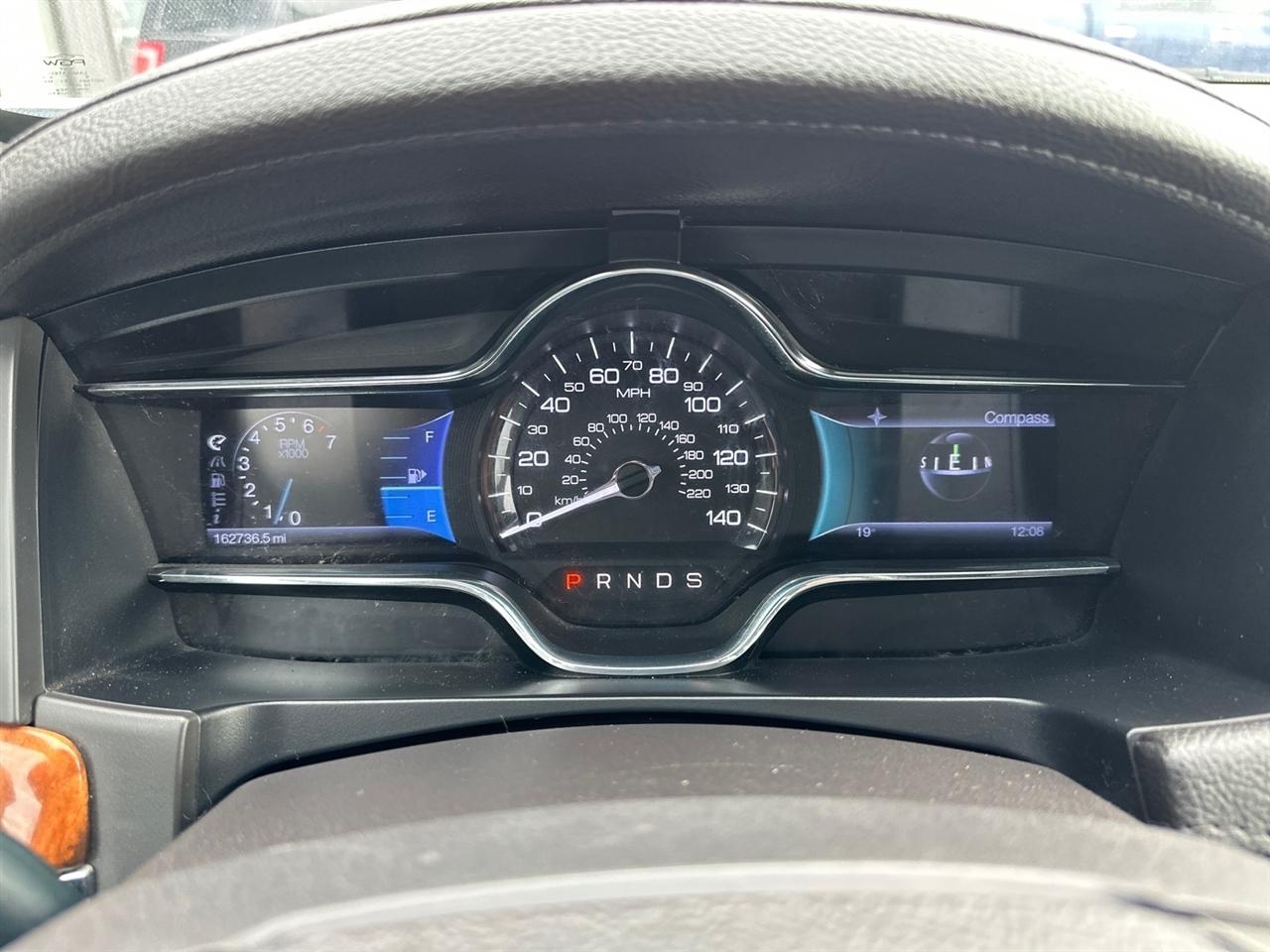 Lincoln MKS 4dr Sdn 3.7L FWD 2013