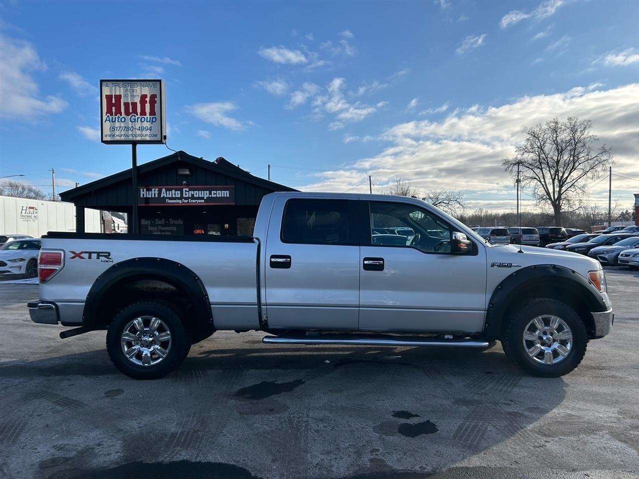 Ford F-150 4WD SuperCrew 145" XLT 2010