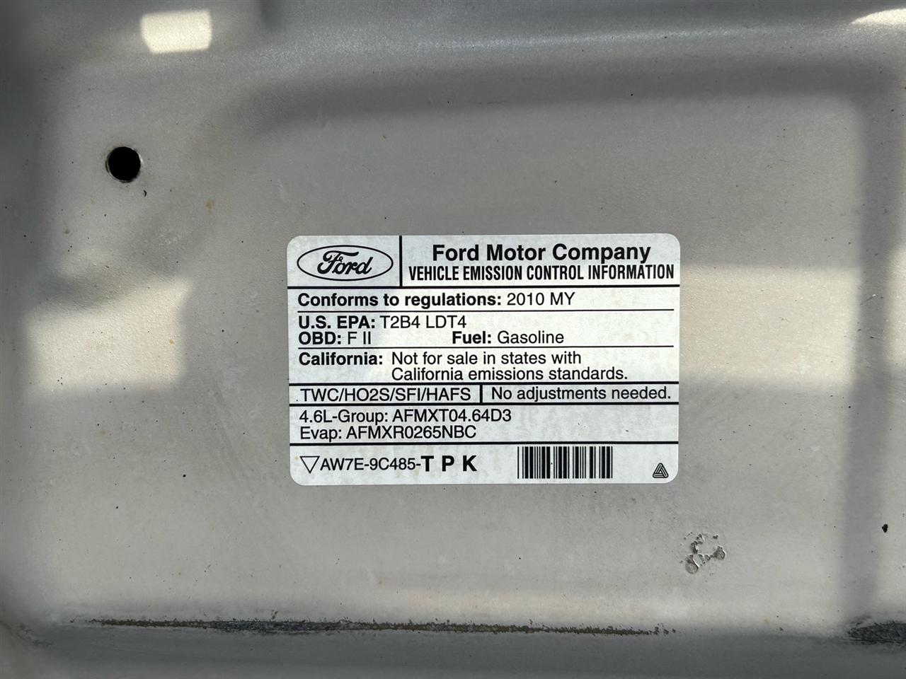 Ford F-150 4WD SuperCrew 145" XLT 2010