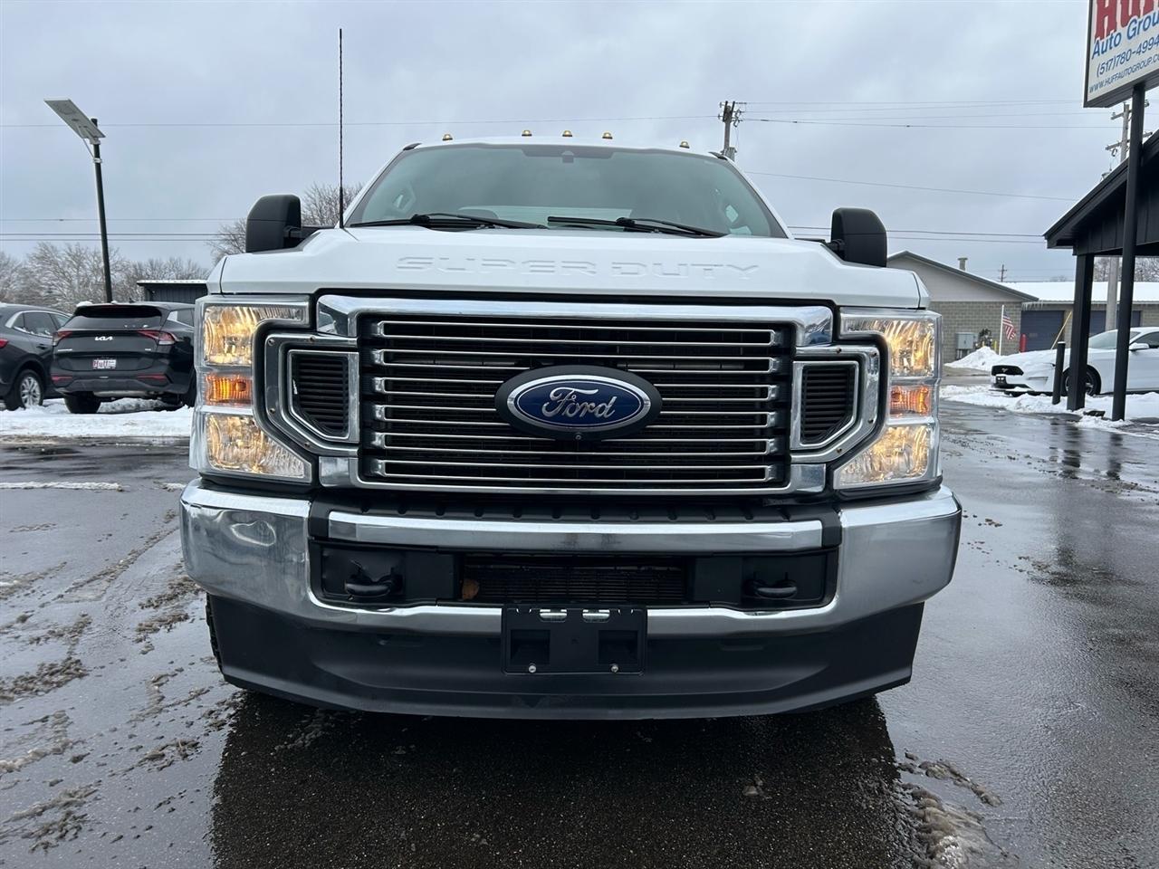 Ford Super Duty F-350 DRW LARIAT 4WD SuperCab 8' Box 2021