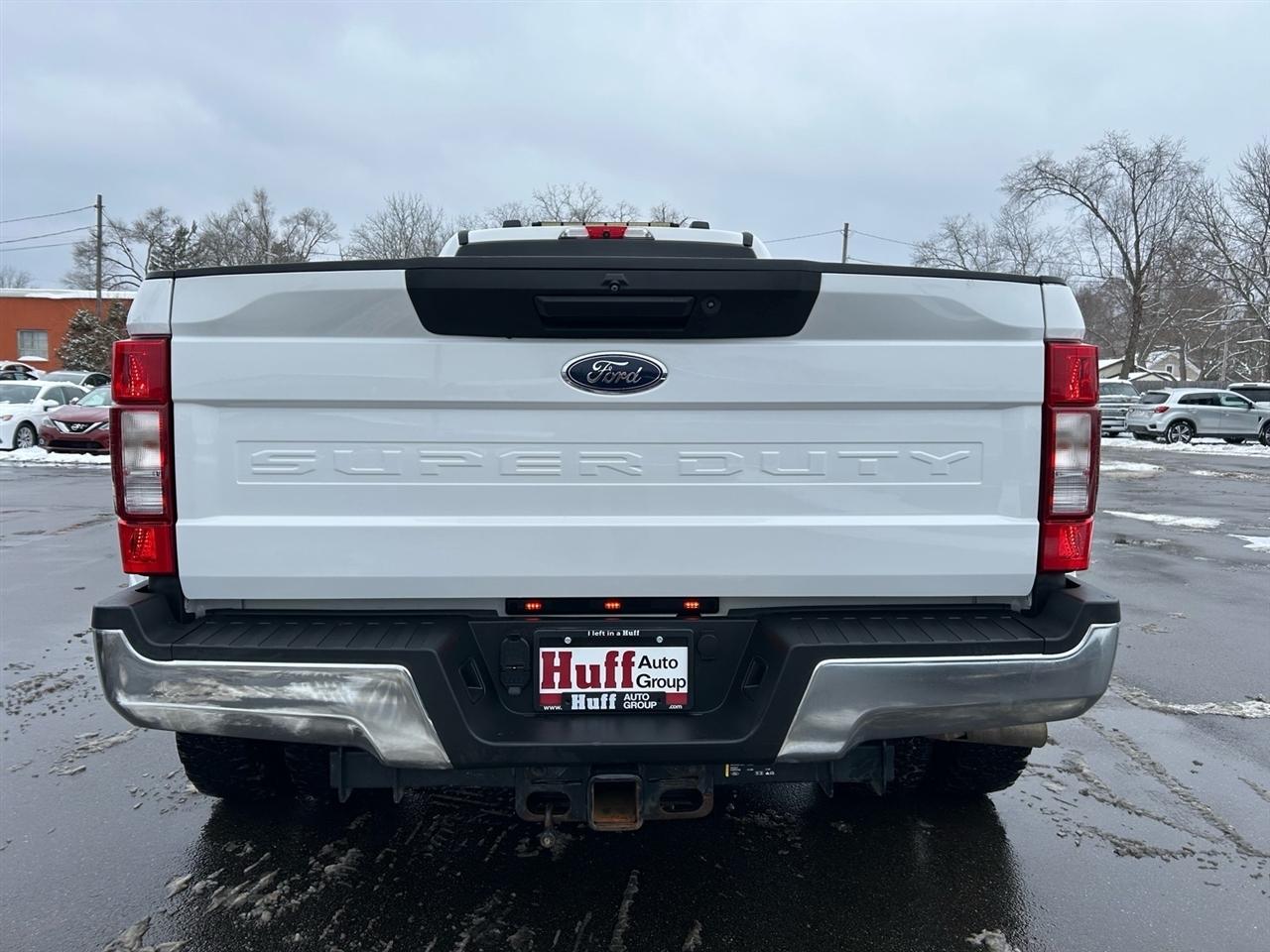 Ford Super Duty F-350 DRW LARIAT 4WD SuperCab 8' Box 2021