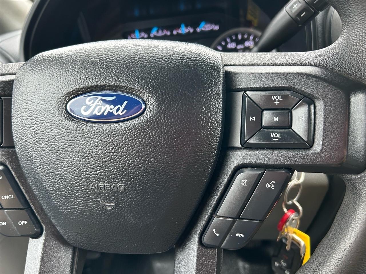 Ford Super Duty F-350 DRW LARIAT 4WD SuperCab 8' Box 2021