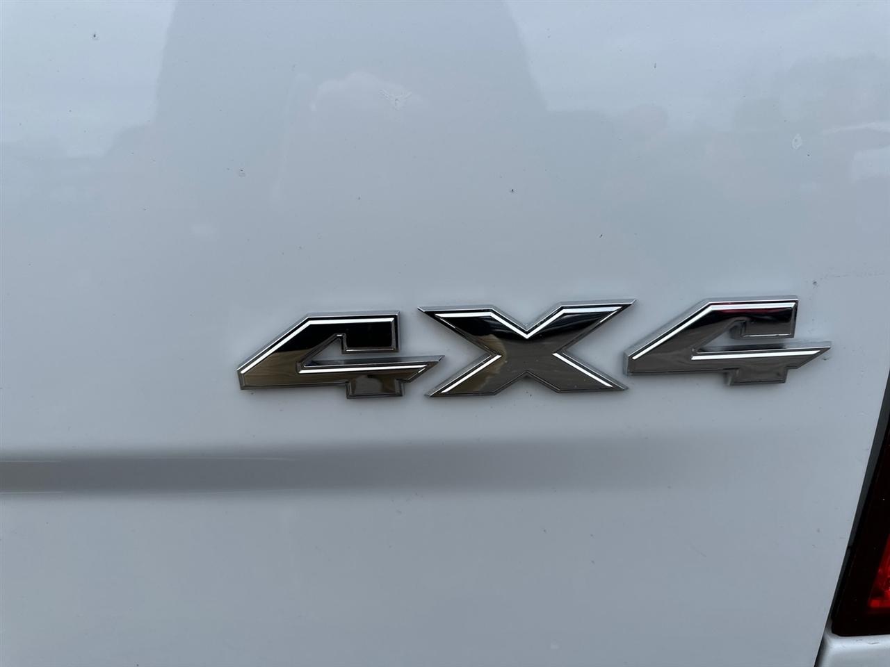 RAM 1500 Outdoorsman 4x4 Crew Cab 6'4" Box 2018