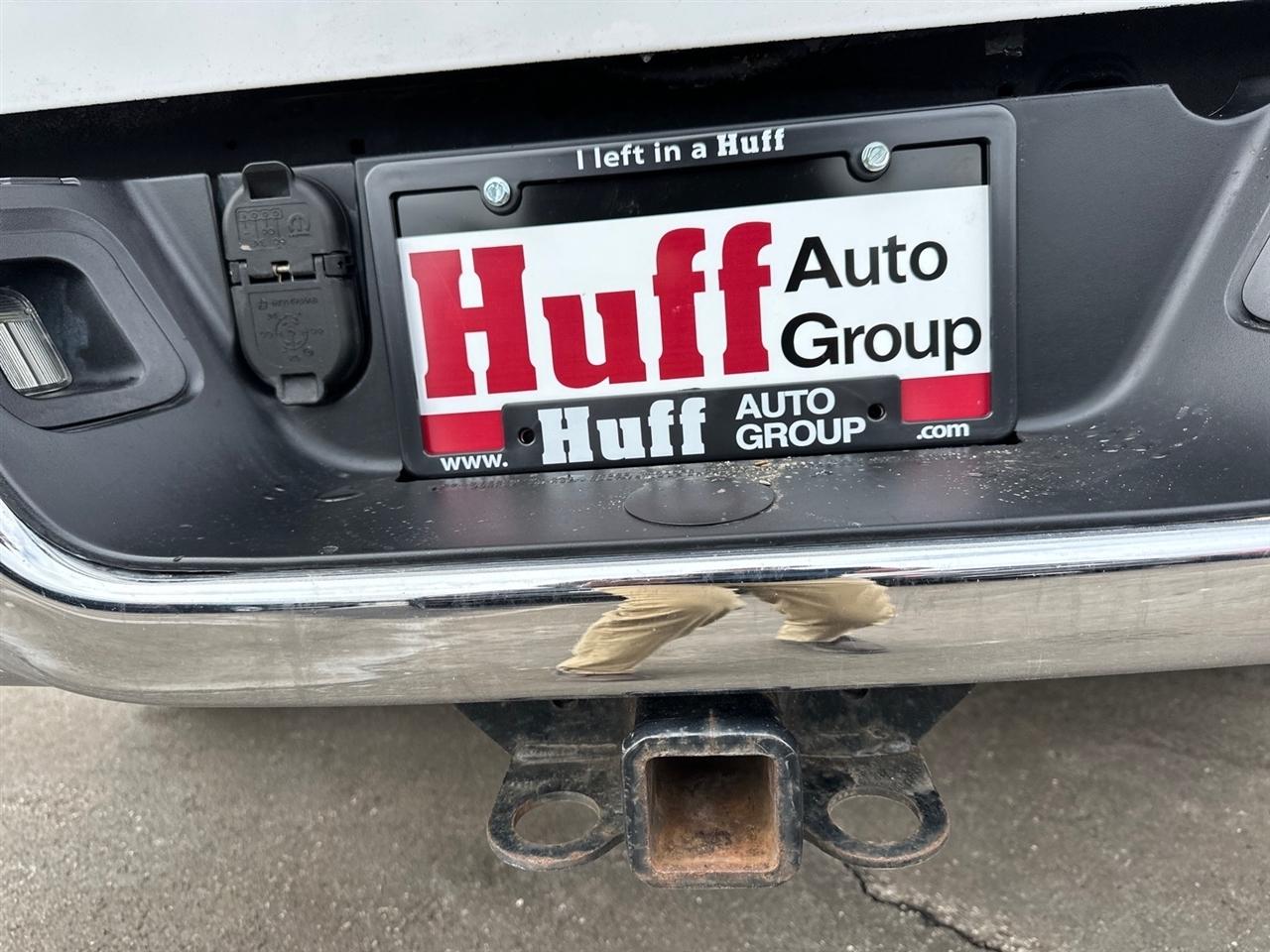 RAM 1500 Outdoorsman 4x4 Crew Cab 6'4" Box 2018