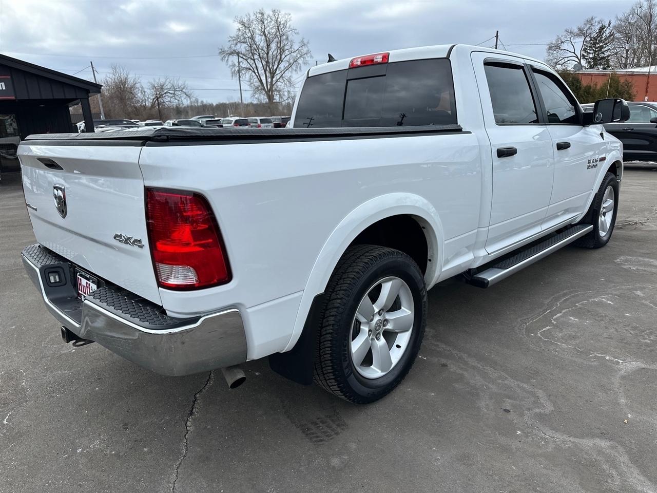 RAM 1500 Outdoorsman 4x4 Crew Cab 6'4" Box 2018