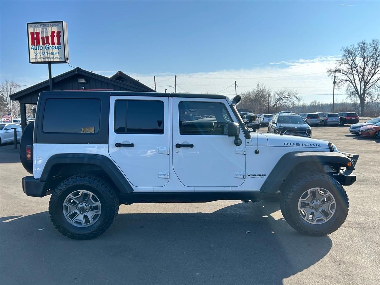 Jeep Wrangler Unlimited 4WD 4dr Rubicon 2016
