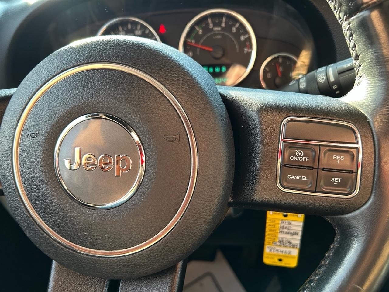 Jeep Wrangler Unlimited 4WD 4dr Rubicon 2016