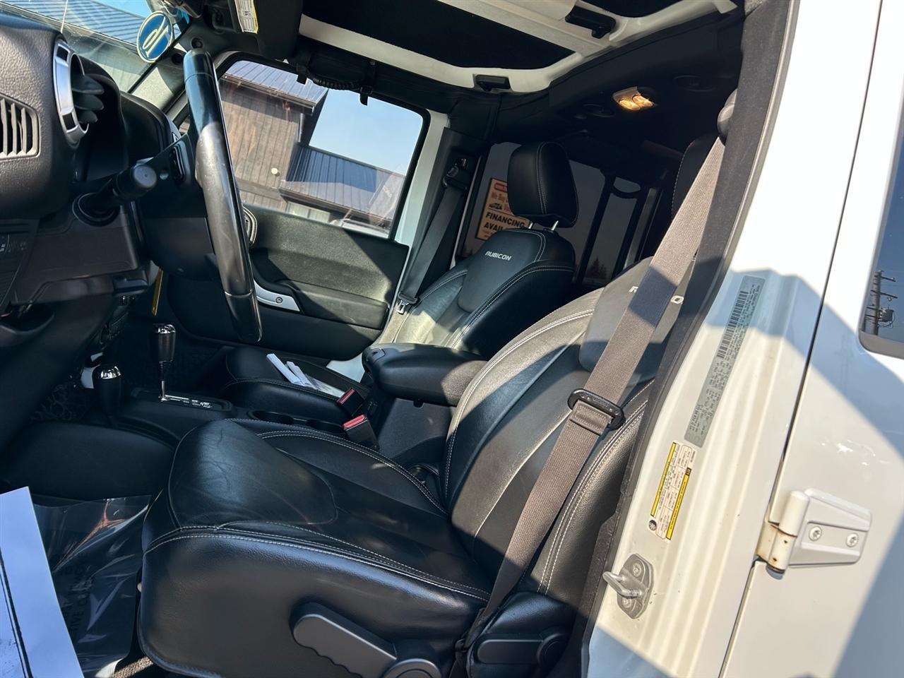 Jeep Wrangler Unlimited 4WD 4dr Rubicon 2016