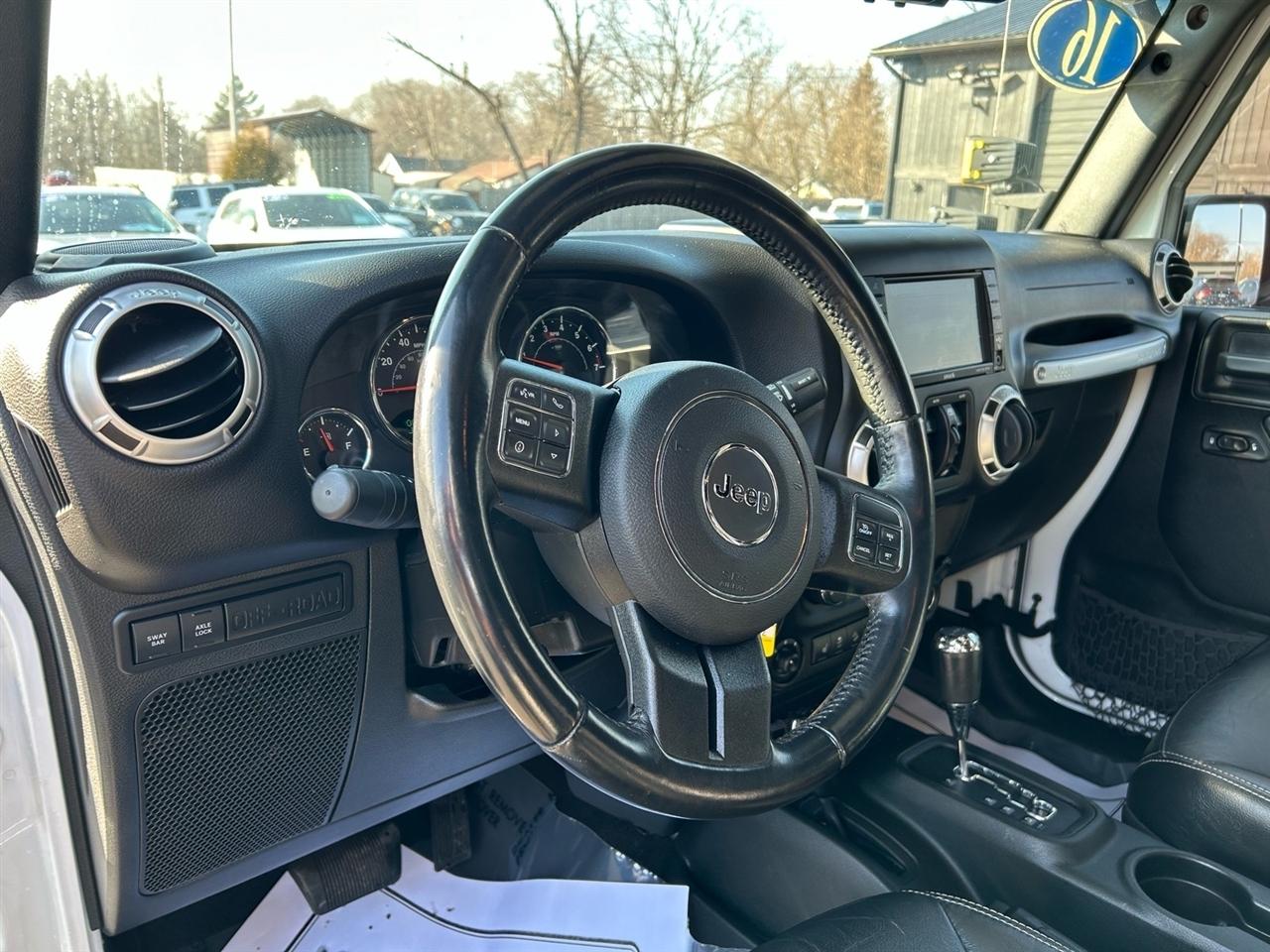 Jeep Wrangler Unlimited 4WD 4dr Rubicon 2016