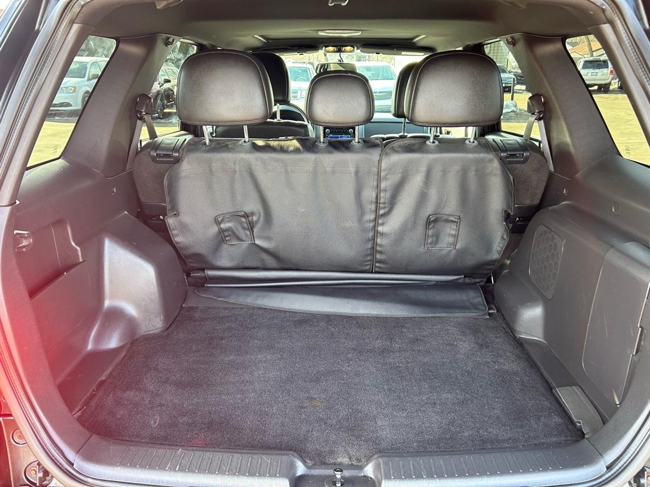 Ford Escape FWD 4dr Limited 2011