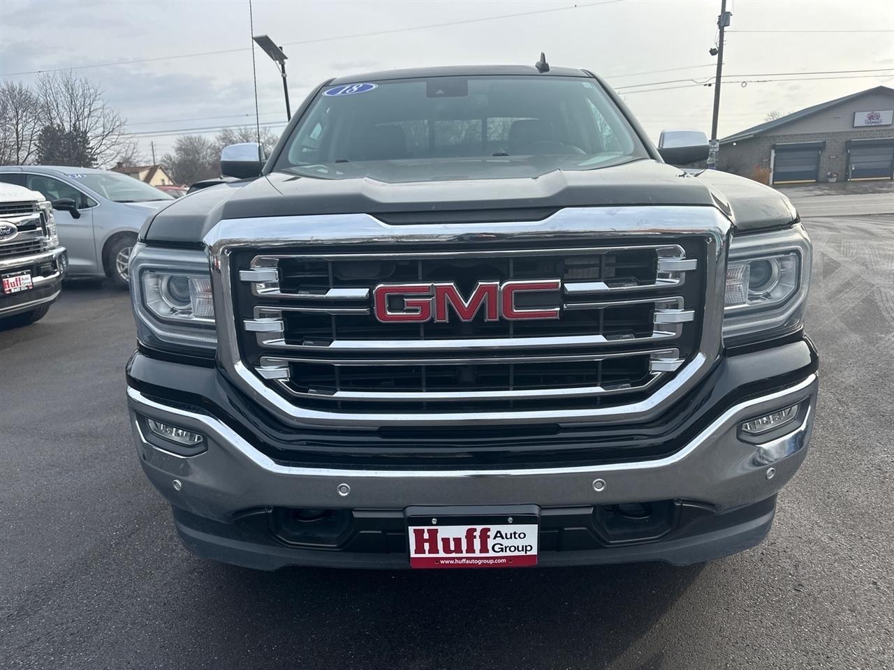 GMC Sierra 1500 4WD Crew Cab 143.5" SLT 2018