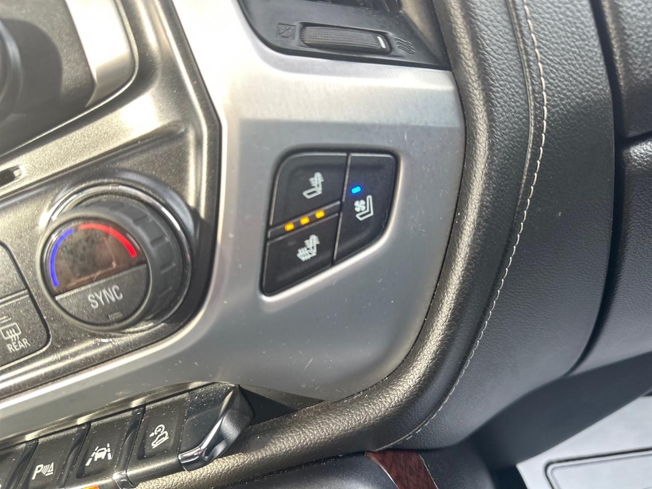 GMC Sierra 1500 4WD Crew Cab 143.5" SLT 2018