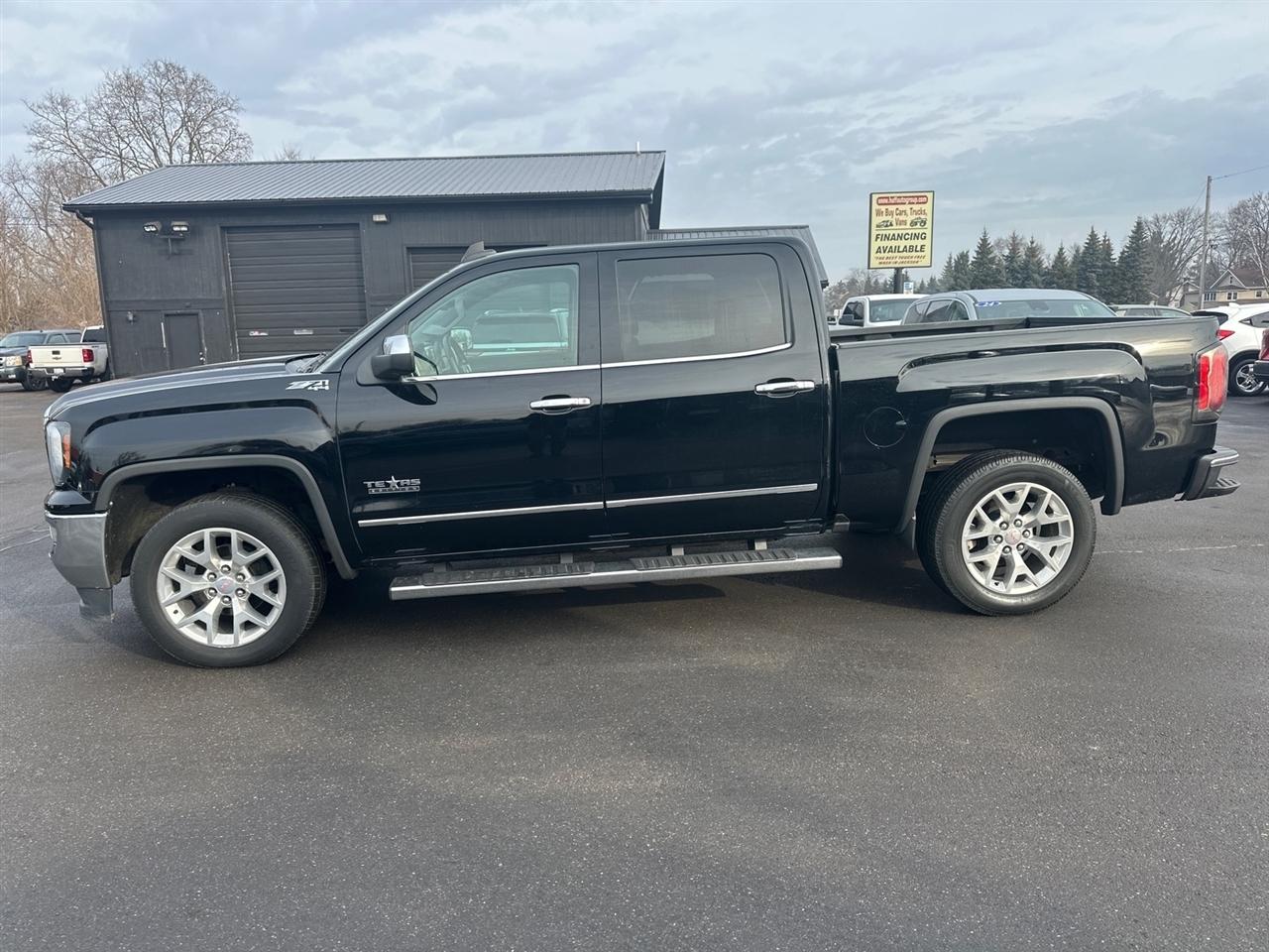 GMC Sierra 1500 4WD Crew Cab 143.5" SLT 2018