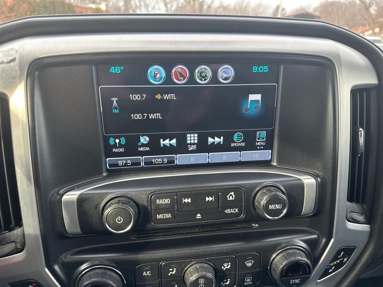 GMC Sierra 1500 4WD Crew Cab 143.5" SLT 2018