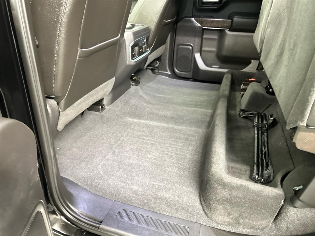 GMC Sierra 1500 4WD Crew Cab 147" Denali 2019