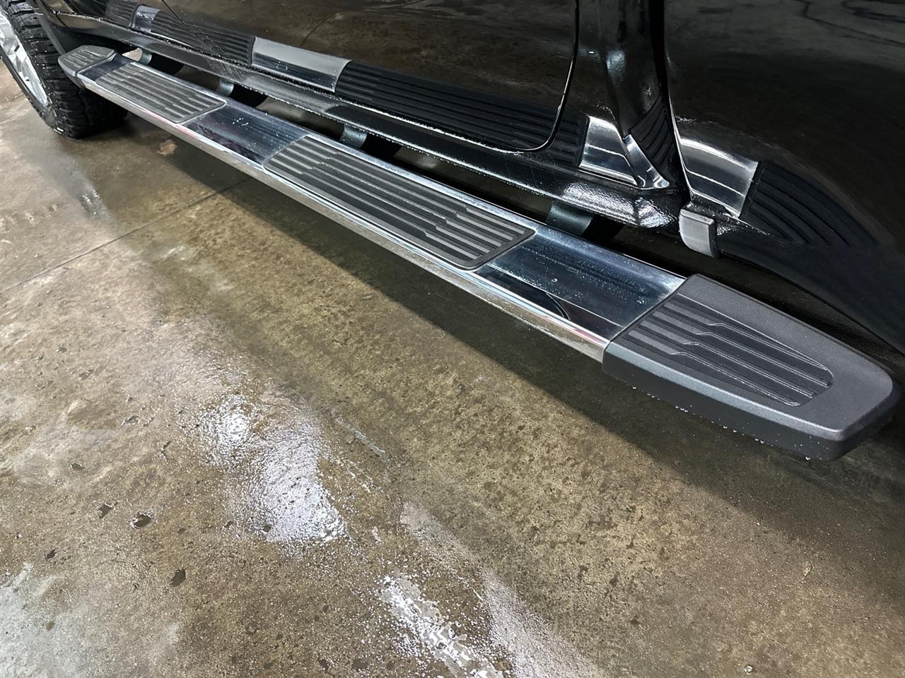 GMC Sierra 1500 4WD Crew Cab 147" Denali 2019