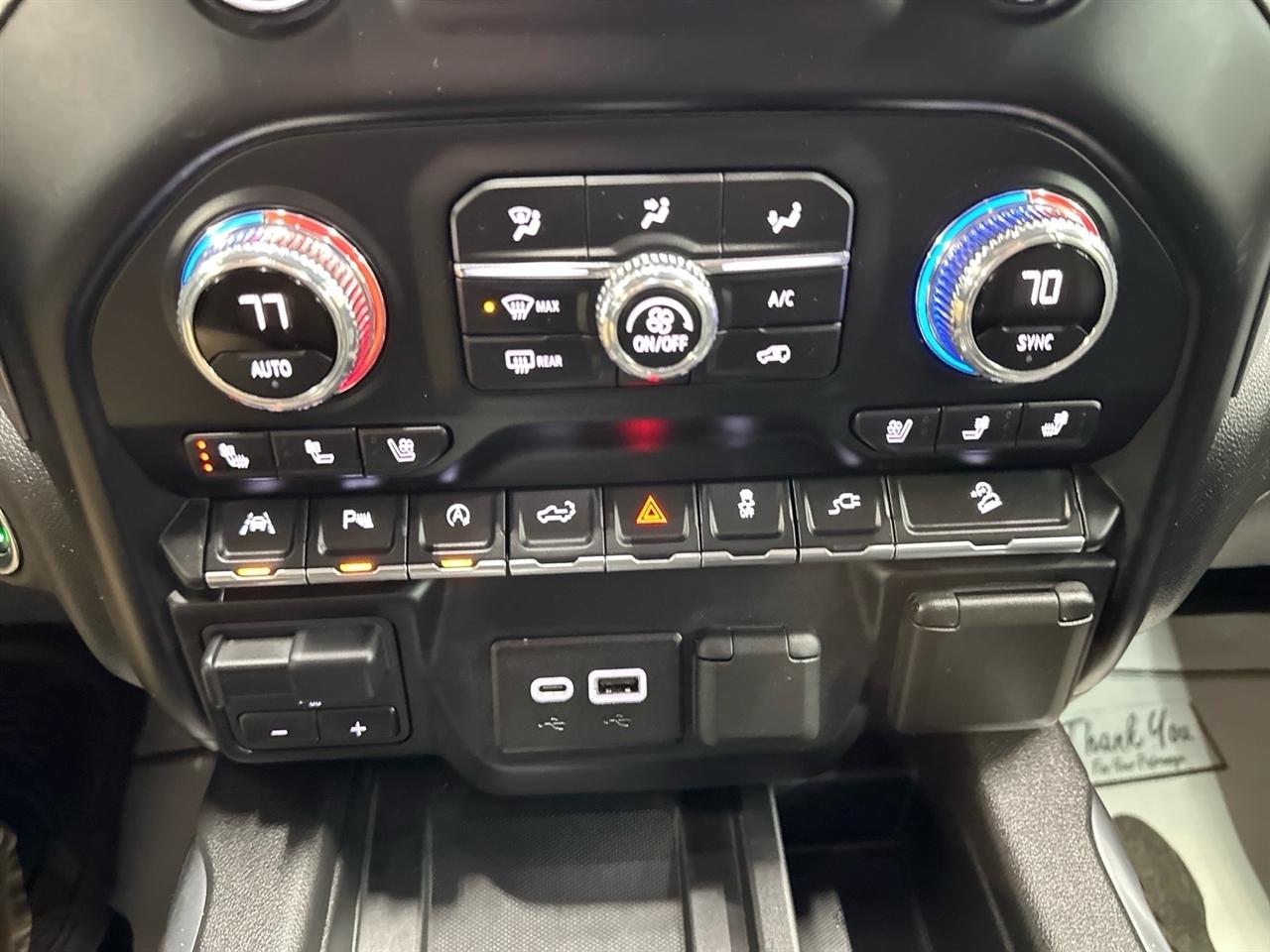 GMC Sierra 1500 4WD Crew Cab 147" Denali 2019