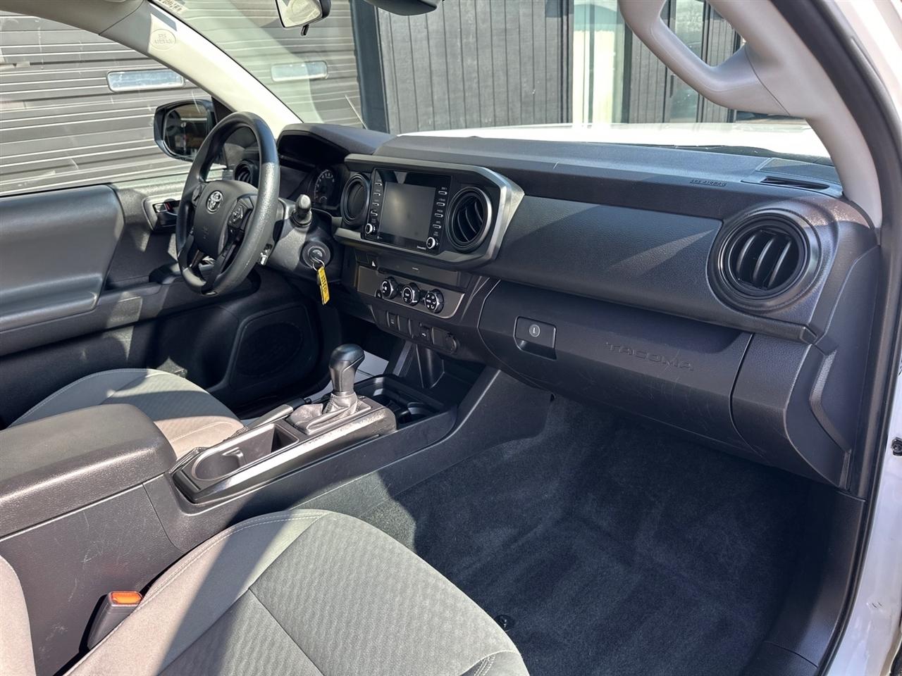 Toyota Tacoma 2WD SR5 Access Cab 6' Bed I4 AT (Natl) 2023