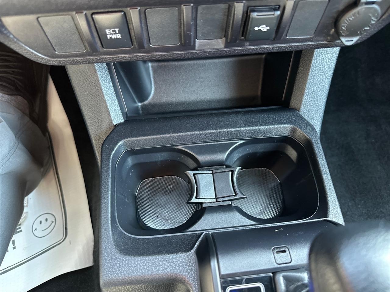 Toyota Tacoma 2WD SR5 Access Cab 6' Bed I4 AT (Natl) 2023