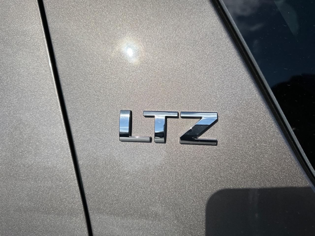 Chevrolet Tahoe 2WD 4dr 1500 LTZ 2013