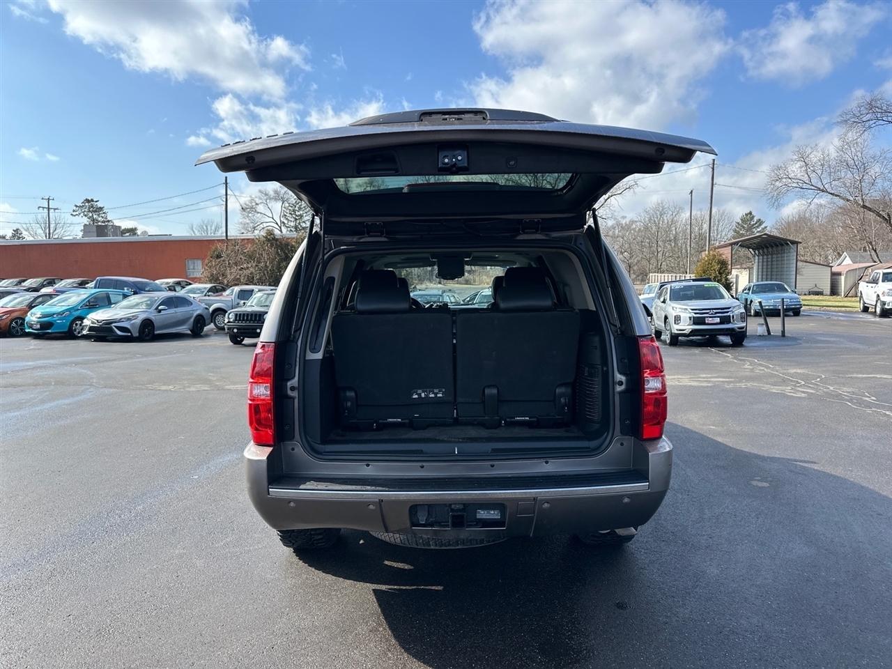 Chevrolet Tahoe 2WD 4dr 1500 LTZ 2013