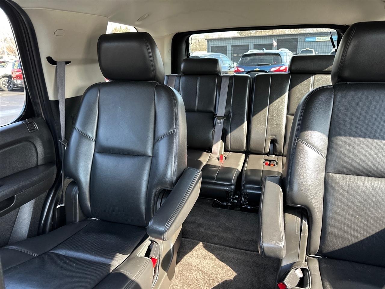 Chevrolet Tahoe 2WD 4dr 1500 LTZ 2013