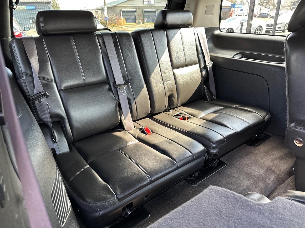 Chevrolet Tahoe 2WD 4dr 1500 LTZ 2013