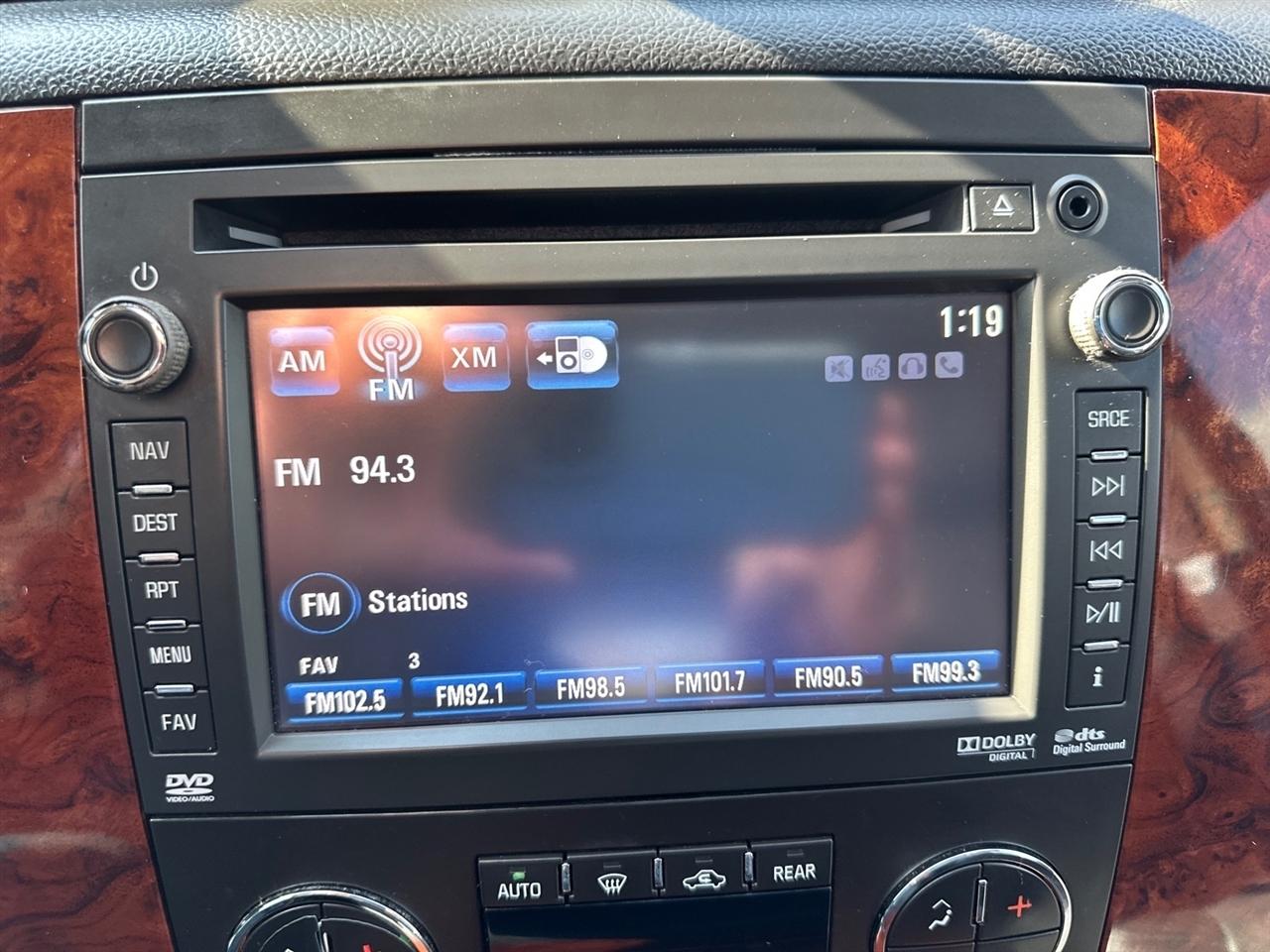 Chevrolet Tahoe 2WD 4dr 1500 LTZ 2013