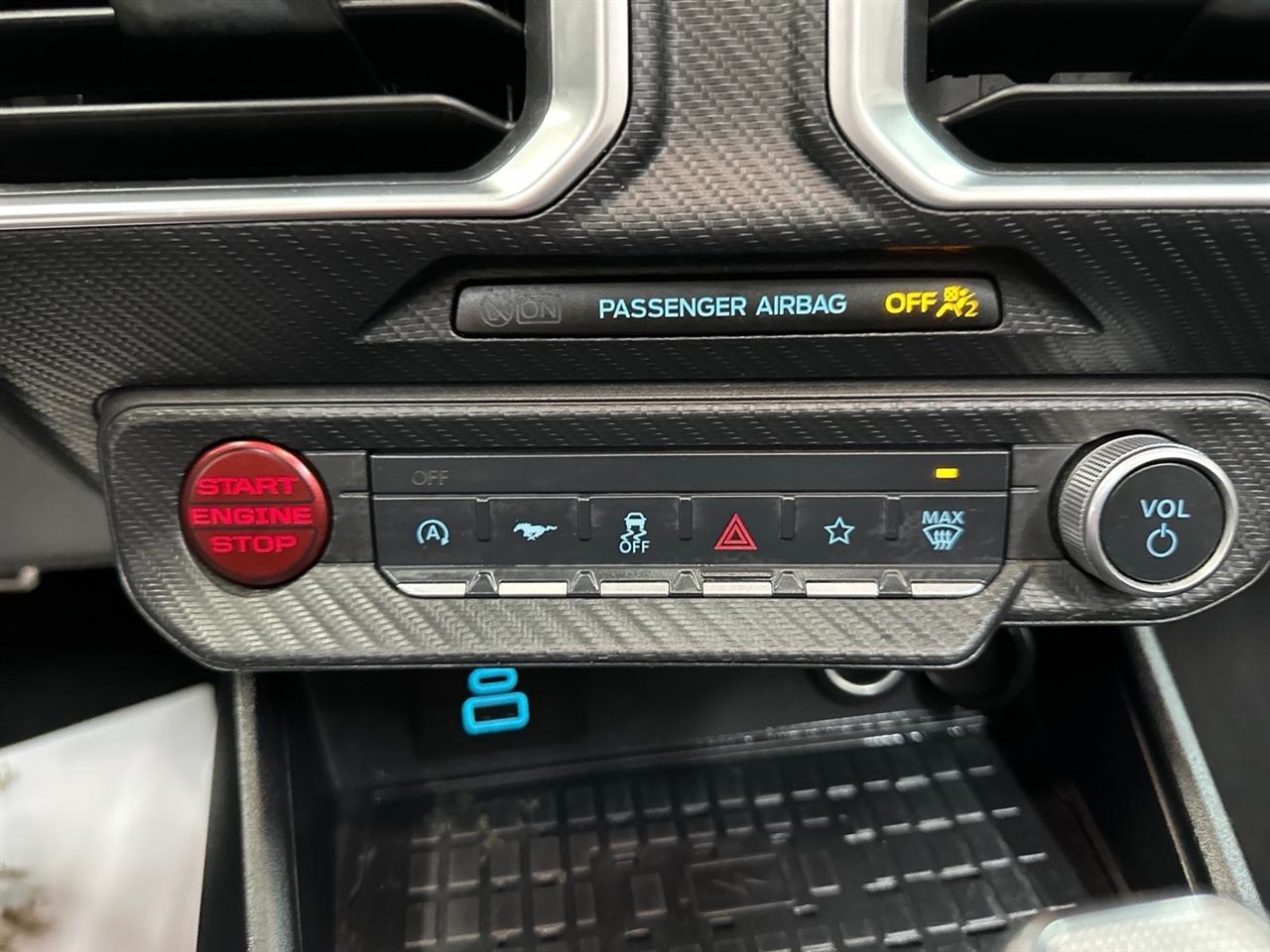 Ford Mustang EcoBoost Convertible 2024