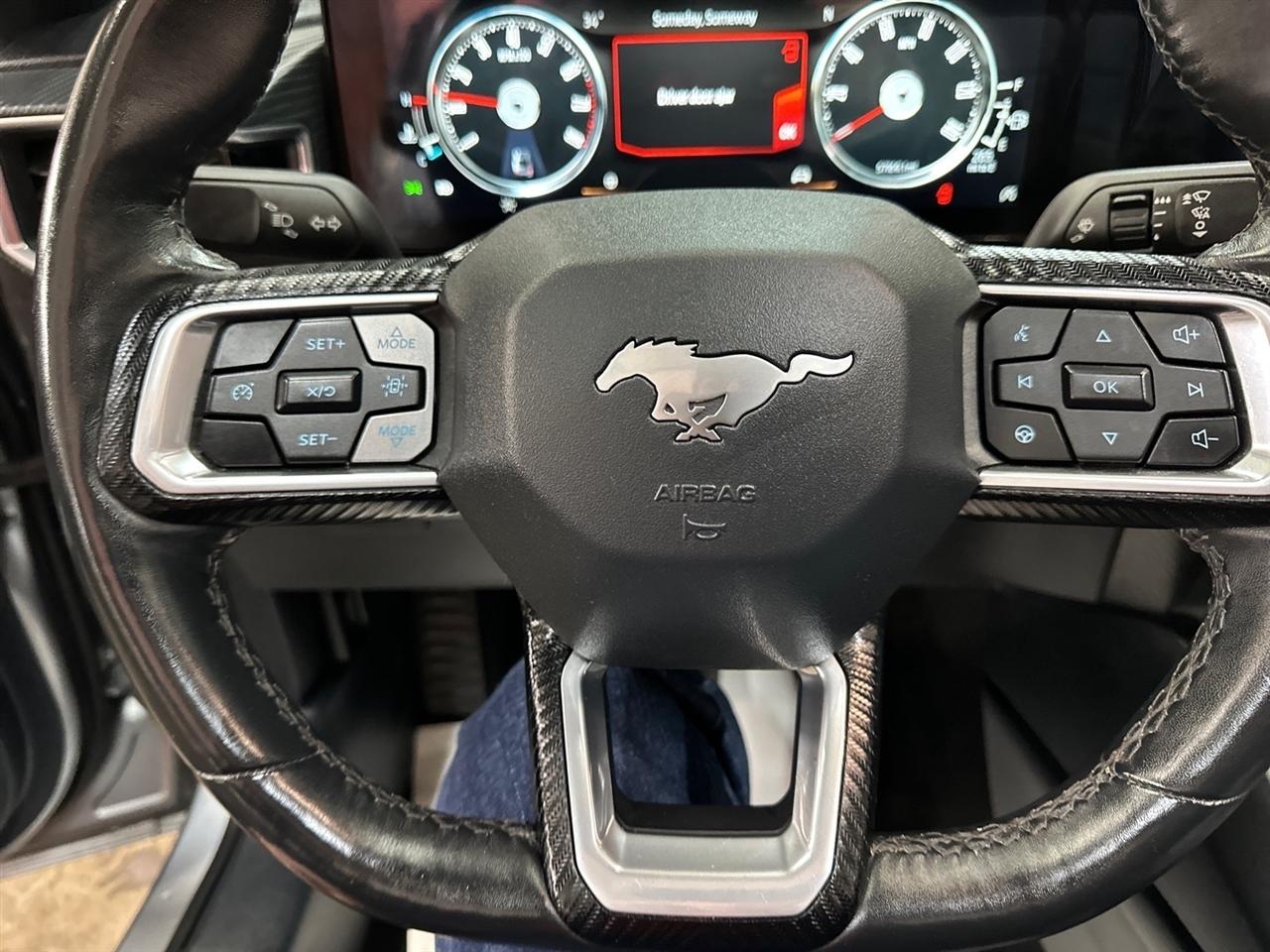 Ford Mustang EcoBoost Convertible 2024