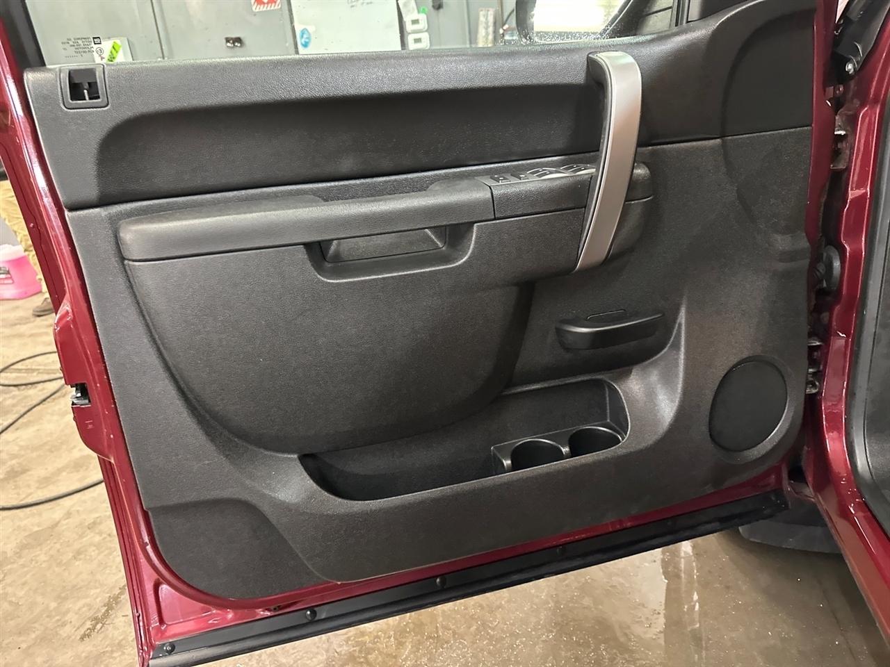 Chevrolet Silverado 1500 4WD Crew Cab 143.5" LT 2013