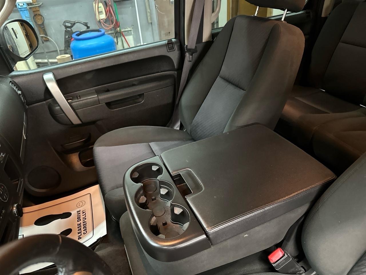 Chevrolet Silverado 1500 4WD Crew Cab 143.5" LT 2013