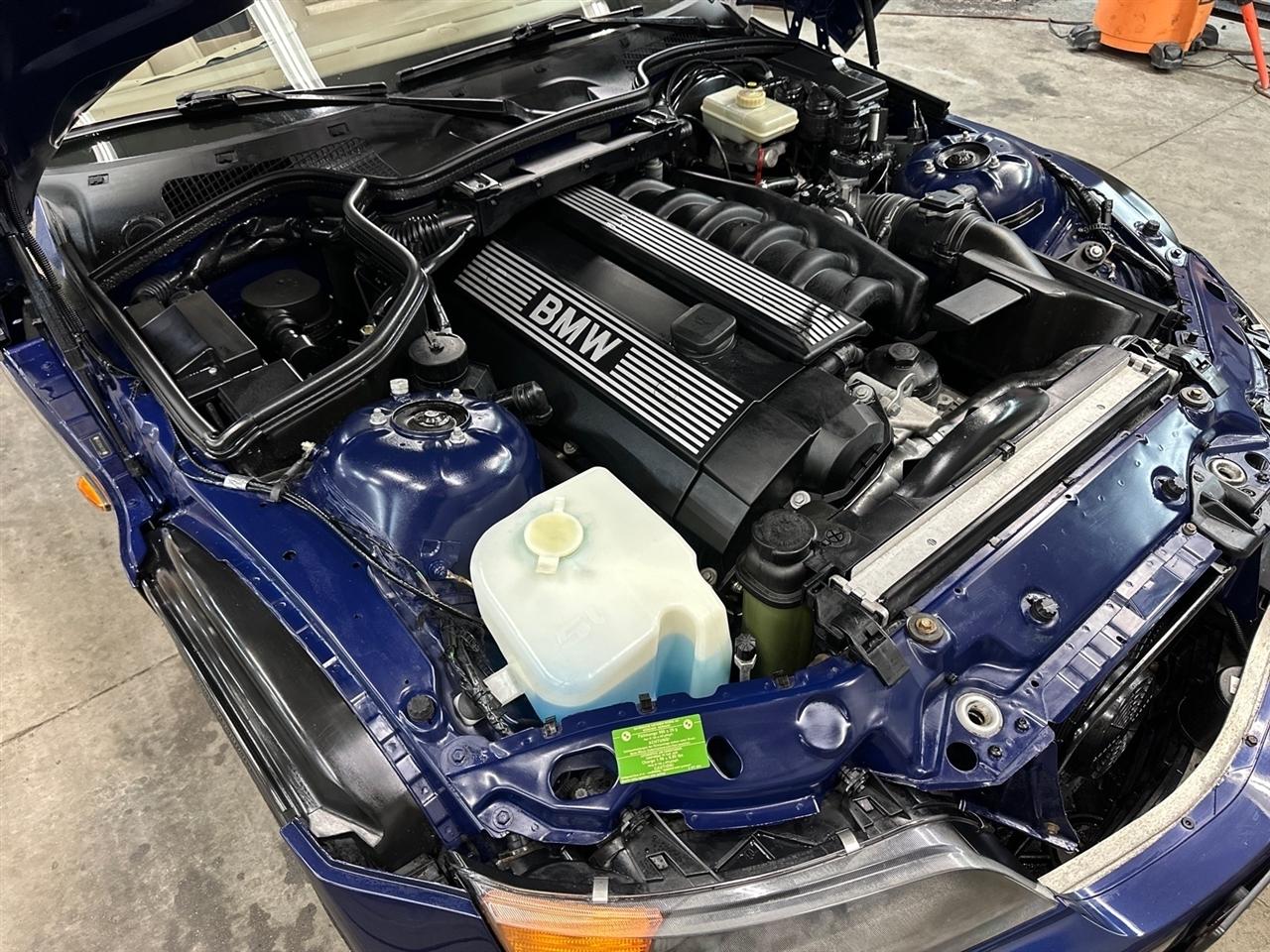 BMW 3 Series Z3 2dr Roadster 2.8L 1998