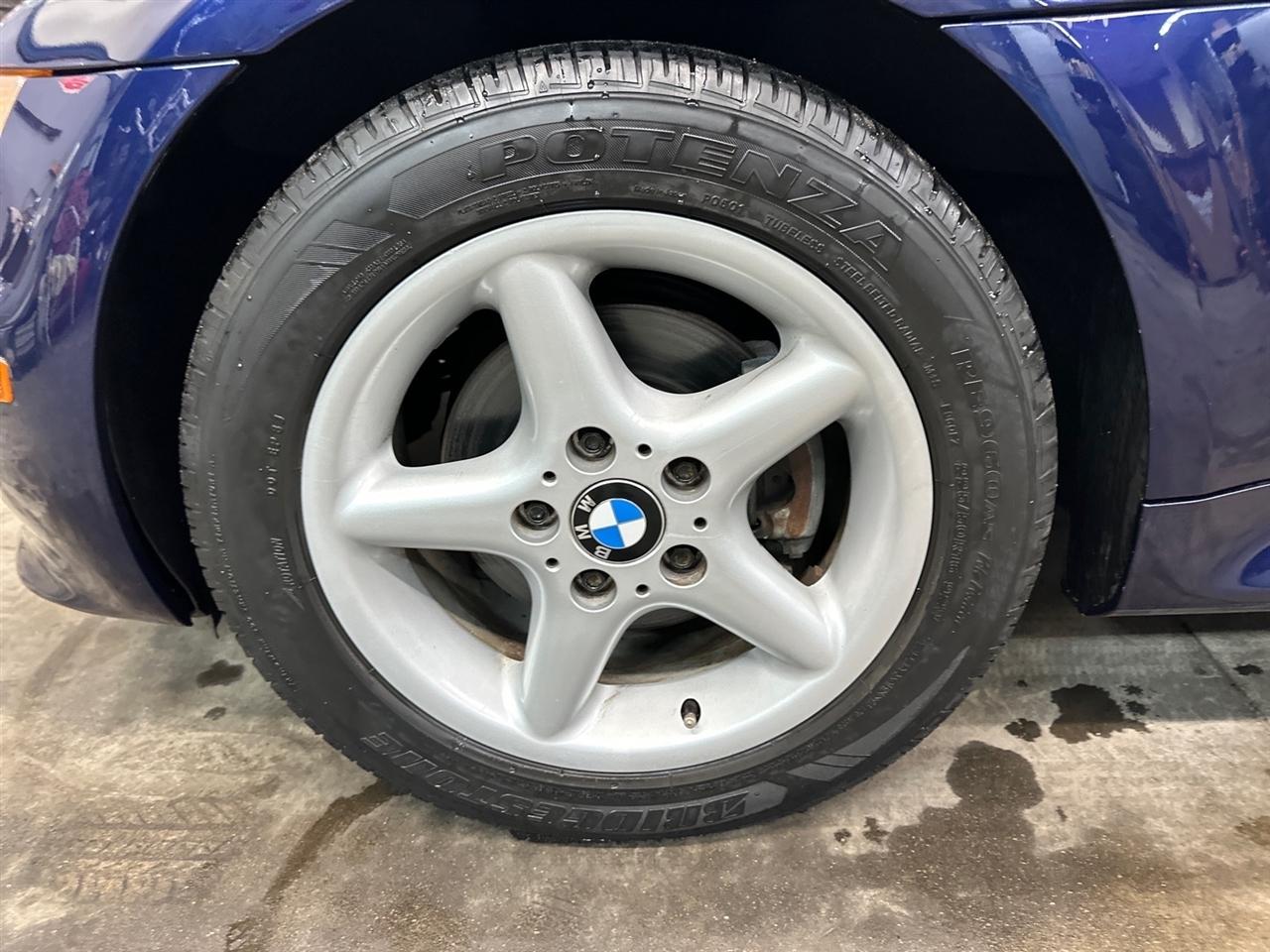 BMW 3 Series Z3 2dr Roadster 2.8L 1998