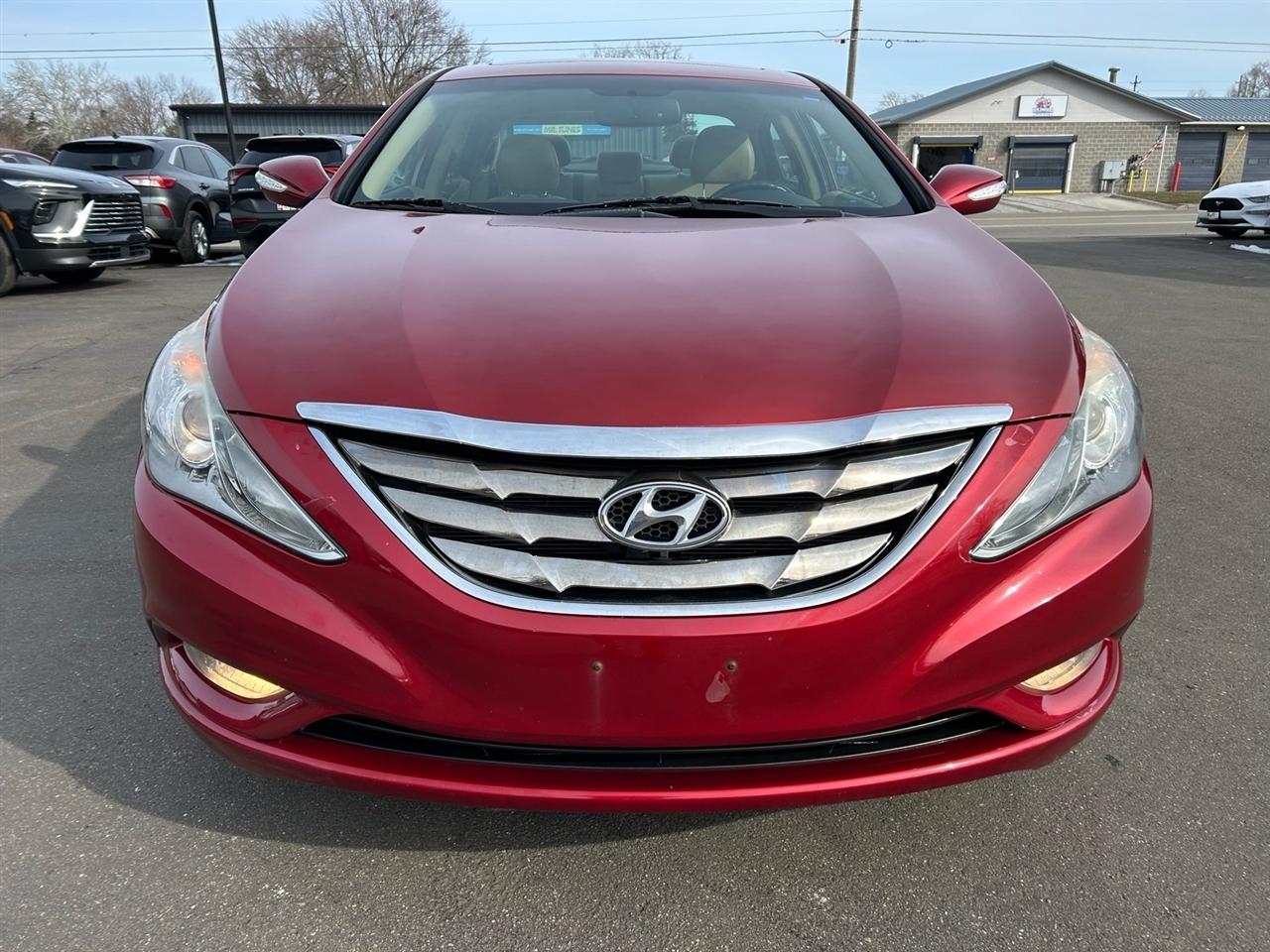 Hyundai Sonata 4dr Sdn 2.4L Auto Ltd 2011