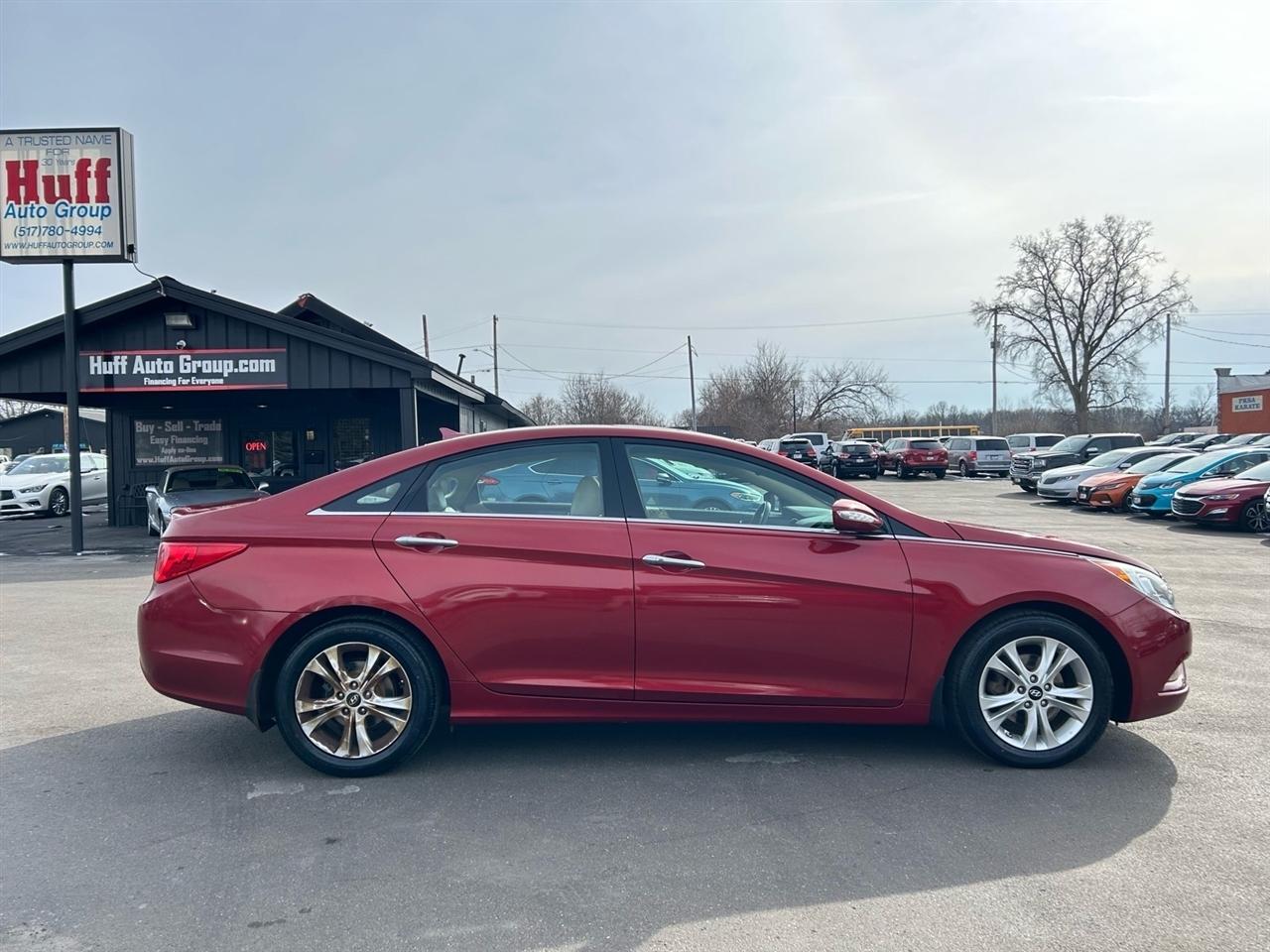 Hyundai Sonata 4dr Sdn 2.4L Auto Ltd 2011