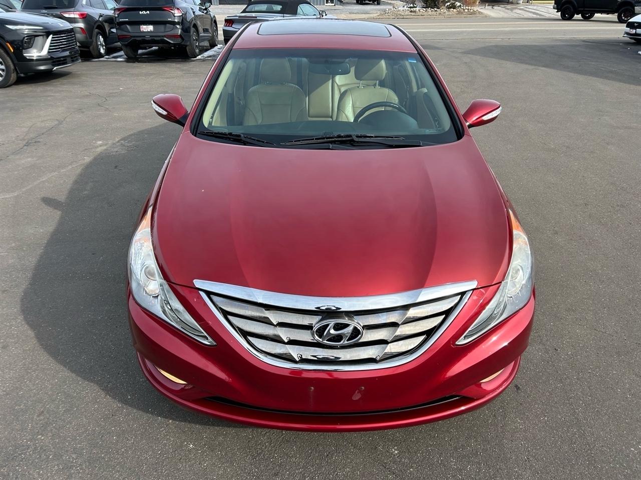 Hyundai Sonata 4dr Sdn 2.4L Auto Ltd 2011