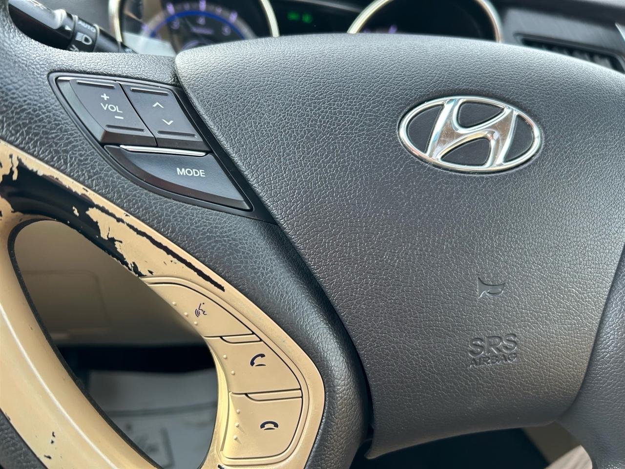 Hyundai Sonata 4dr Sdn 2.4L Auto Ltd 2011