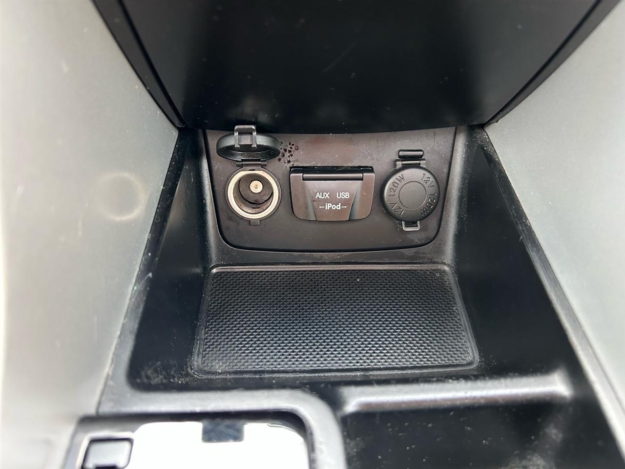 Hyundai Sonata 4dr Sdn 2.4L Auto Ltd 2011